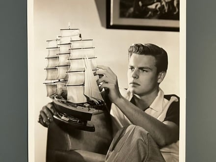 Traveling cases, found photographs and other puzzles
