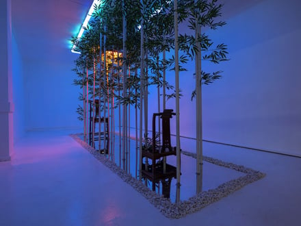 The Floating Bamboos Hang Across the Southern Court
