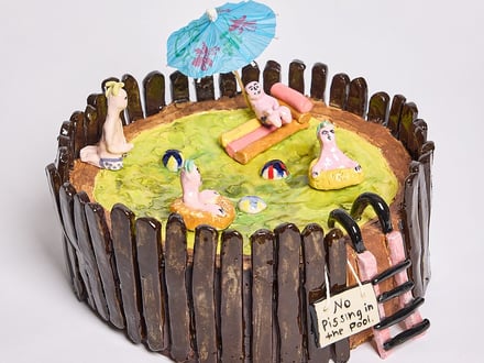 Don’t sit on the cake table